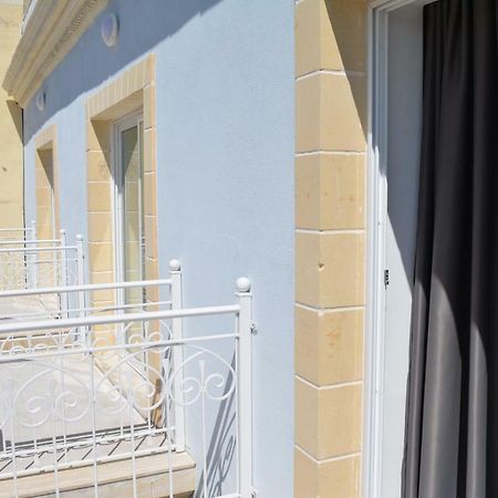 Hortensia 2 Bedroom Apartment St. Paul's Bay Dış mekan fotoğraf